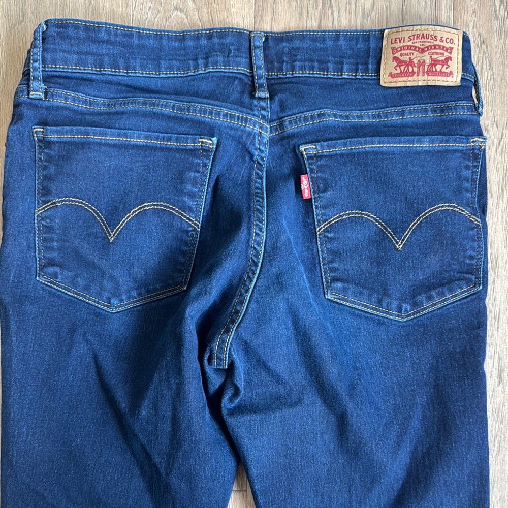 Levi's 711 Skinny Dark Blue Jeans Size 29 - Picture 9 of 9